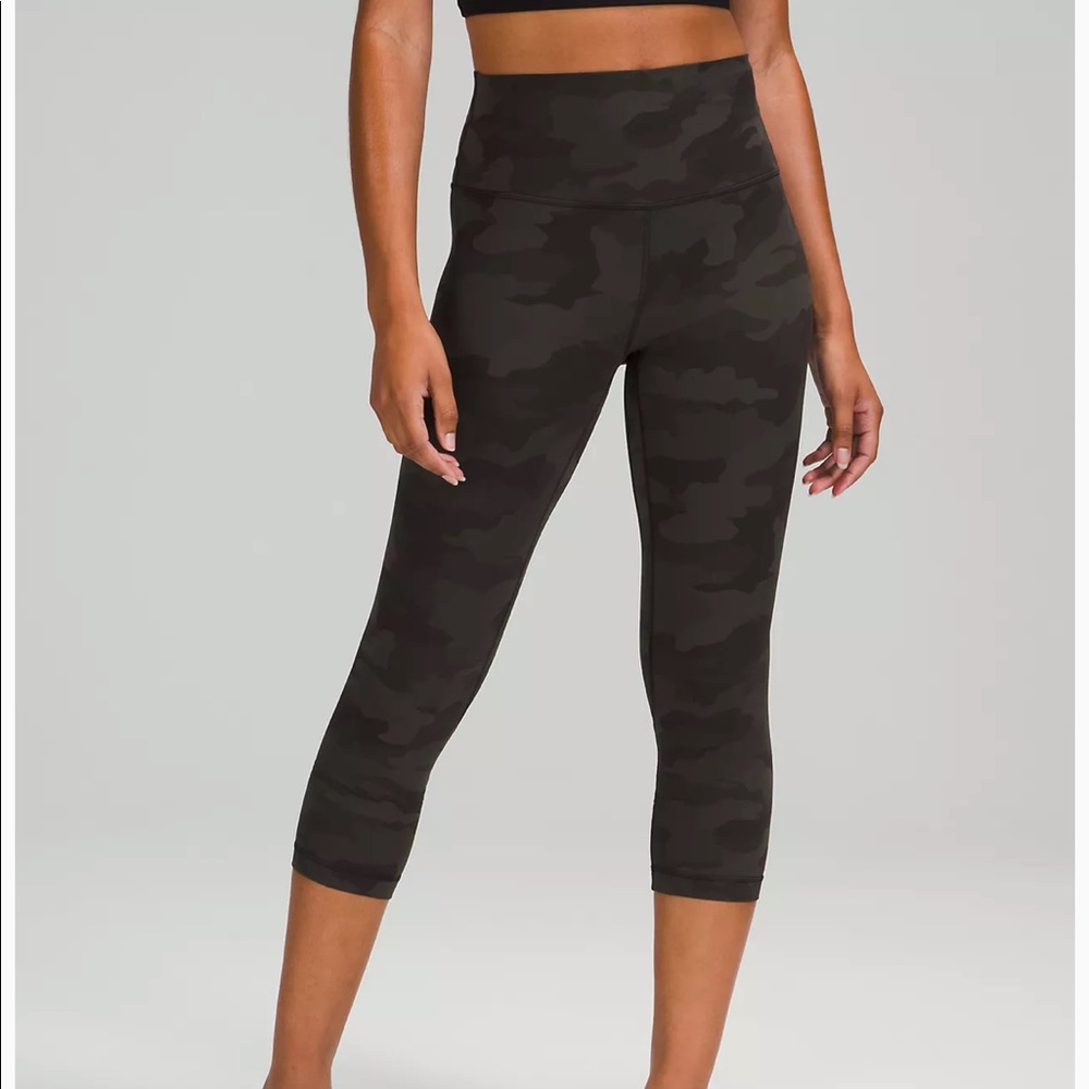 Lululemon Camo Crop Align